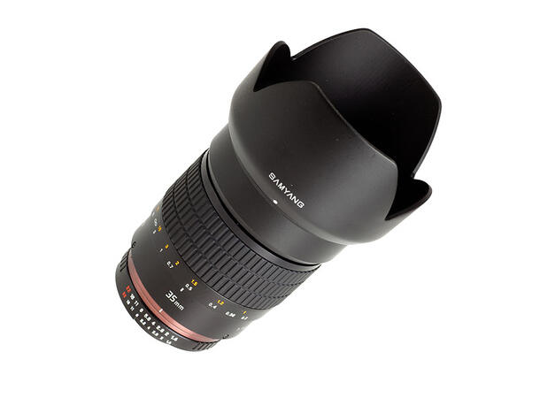 Samyang 35mm f/1.4 AS UMC Canon Lyssterk vidvinkel for fullformat